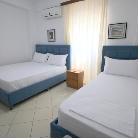 Lengu Holidays Houses Sarandë Eksteriør billede