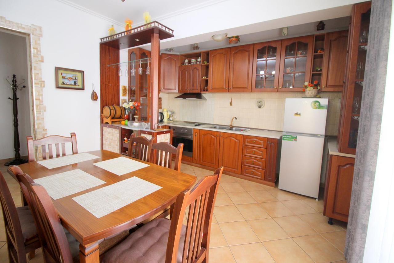 Lengu Holidays Houses Sarandë Eksteriør billede