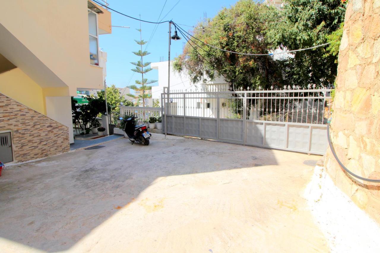 Lengu Holidays Houses Sarandë Eksteriør billede