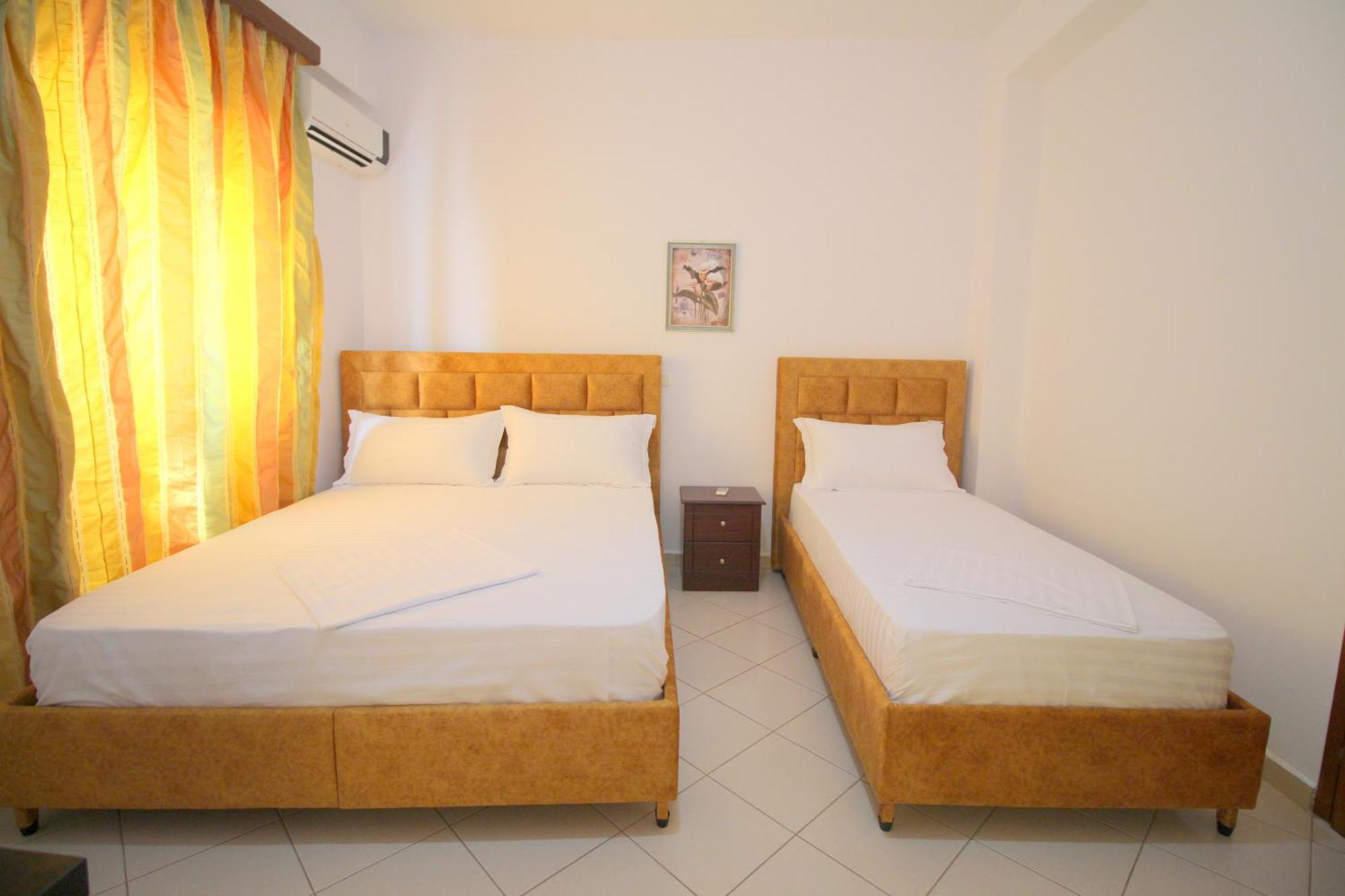 Lengu Holidays Houses Sarandë Eksteriør billede