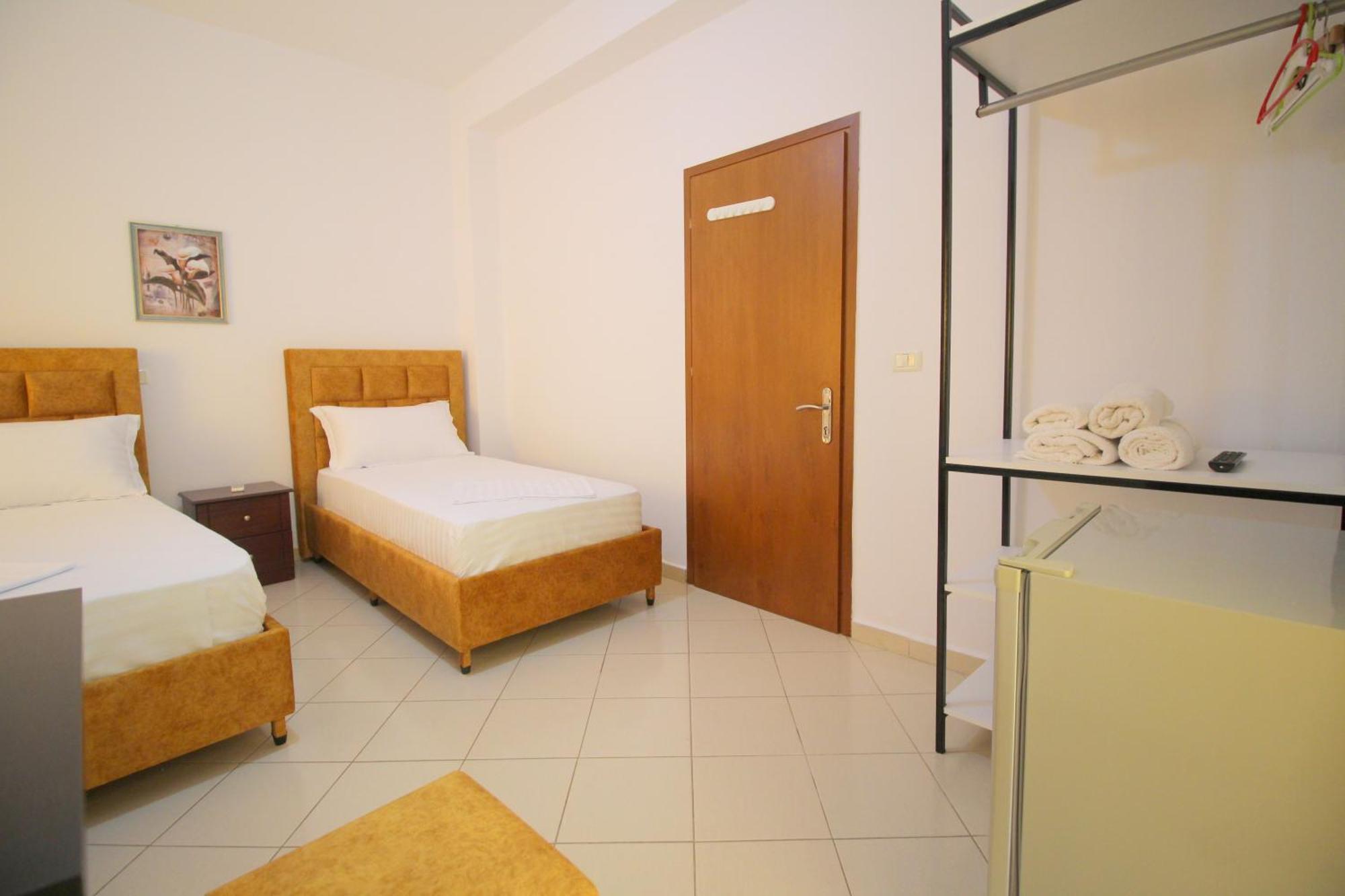 Lengu Holidays Houses Sarandë Eksteriør billede